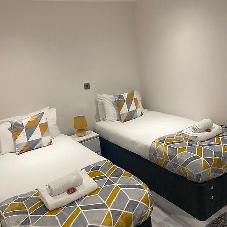 Vibrant 2 Bedroom Apartment - Bhx Airport Sheldon  Dış mekan fotoğraf